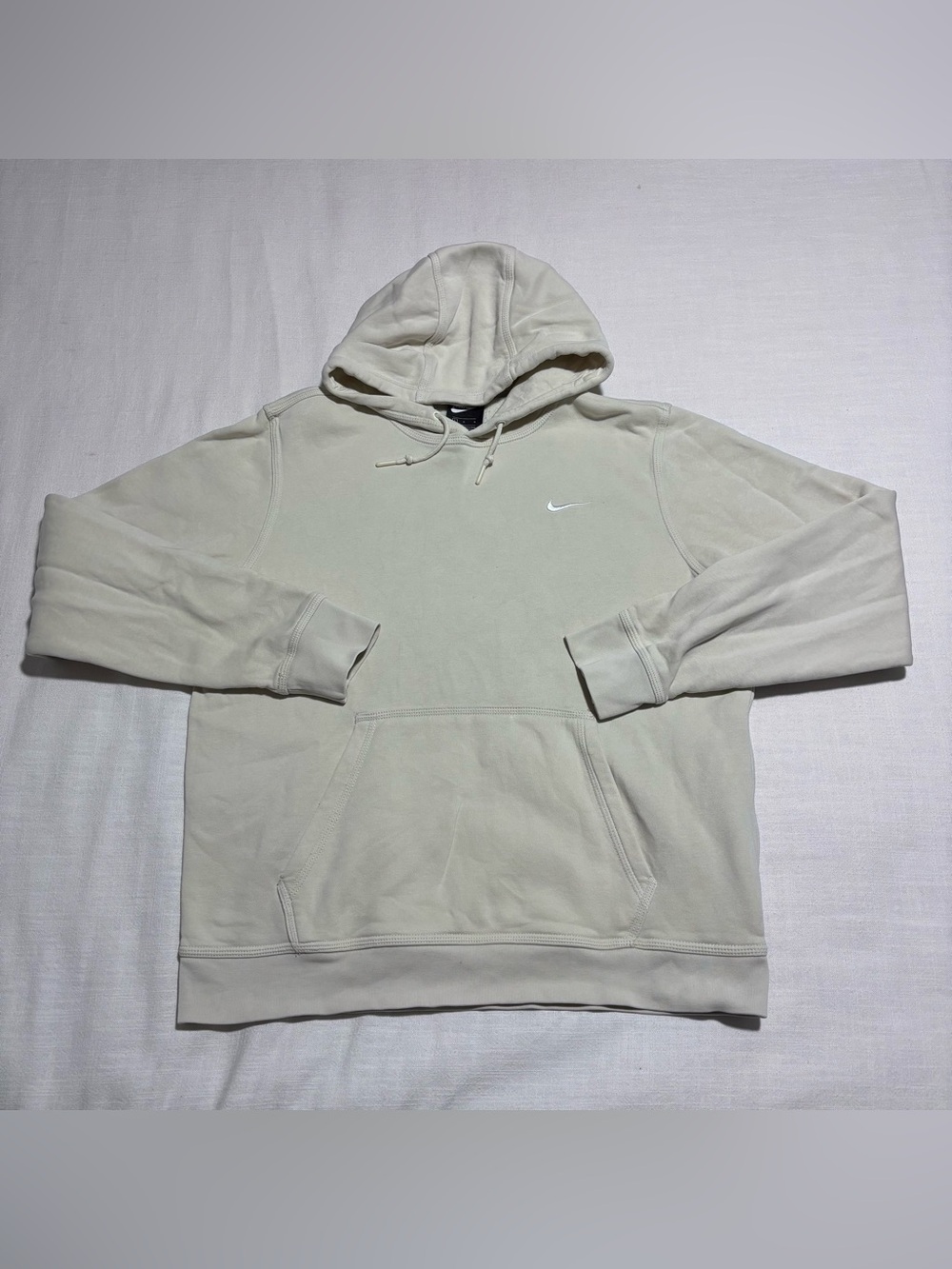 Men’s Nike Sportswear Club Fleece Pullover Hoodie | Off White/Cream | Size Large